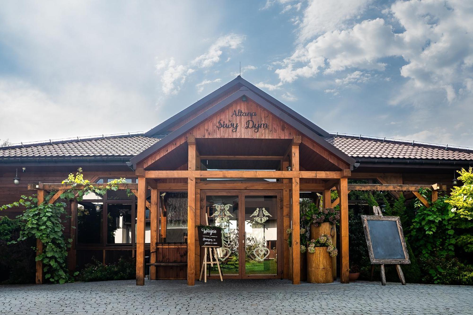 Hotel Cztery Pory Roku Głogów Małopolski Exteriér fotografie
